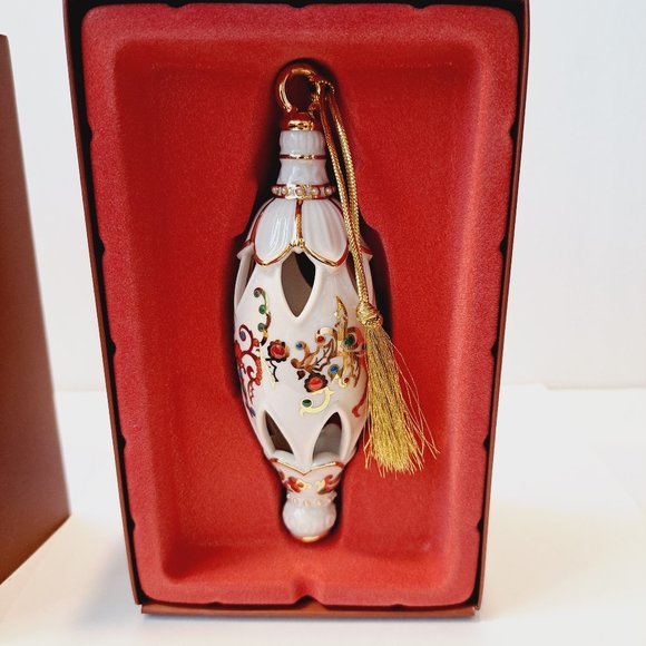 Lenox Inner Glow China Jeweled Teardrop Ornament with Box - Picture 9 of 15